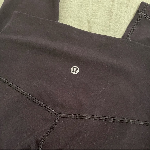 Lululemon align leggings black size 4 - Picture 2 of 3